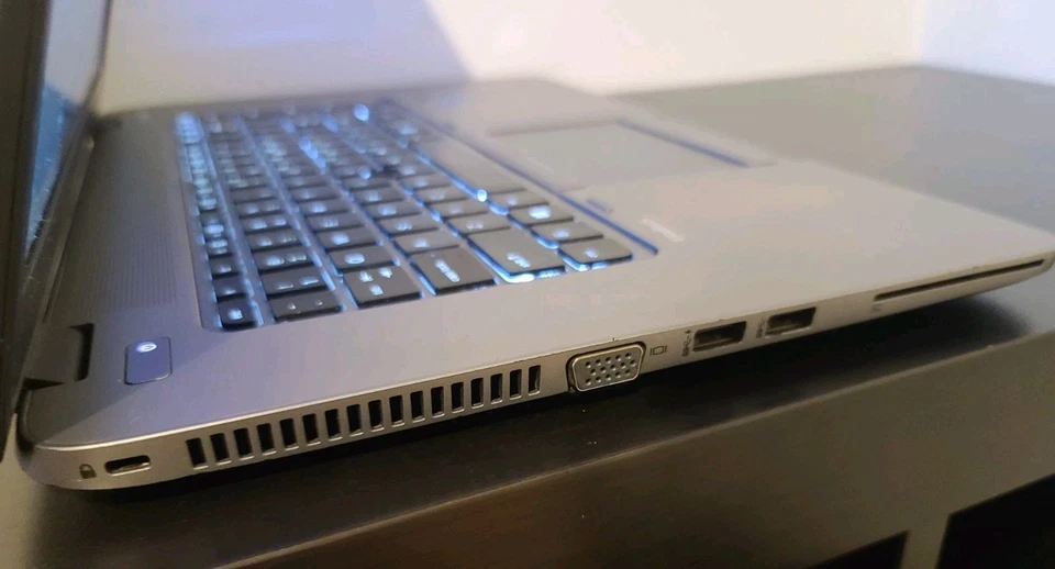 HP EliteBook 850 G2 i7-5600U 2.60GHz 12GB RAM, 500GB SSD, WebCam Win10 Pro - image 2 of 4