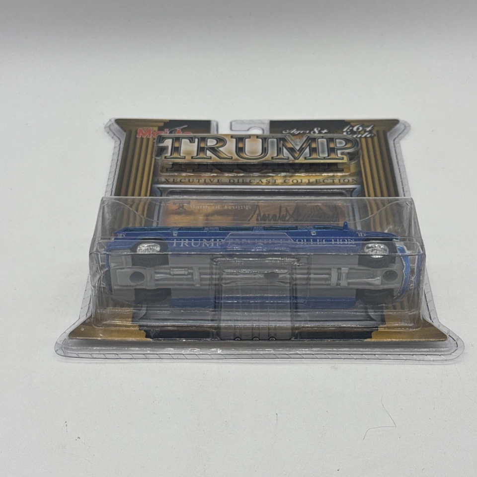 Maisto Donald Trump Excutive Collection Ford Excursion 2006 1/64 diecast azul Foto 4 de 4