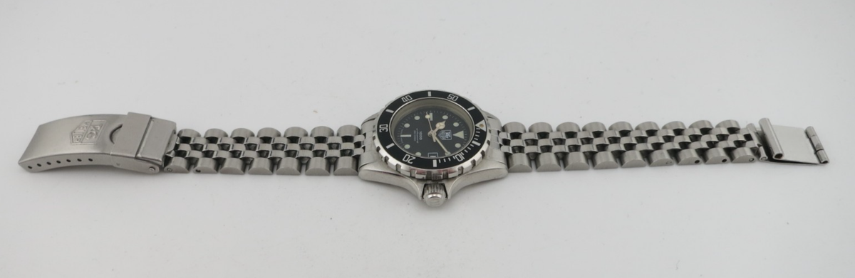 TAG Heuer Professional 1000 Ladies Swiss Made Diver's Watch