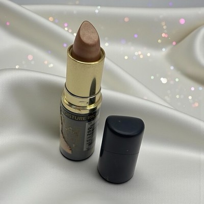 Max Factor Moisture Rich Lipstick in the beautiful shade #590 PERLE - 0.13oz HTF