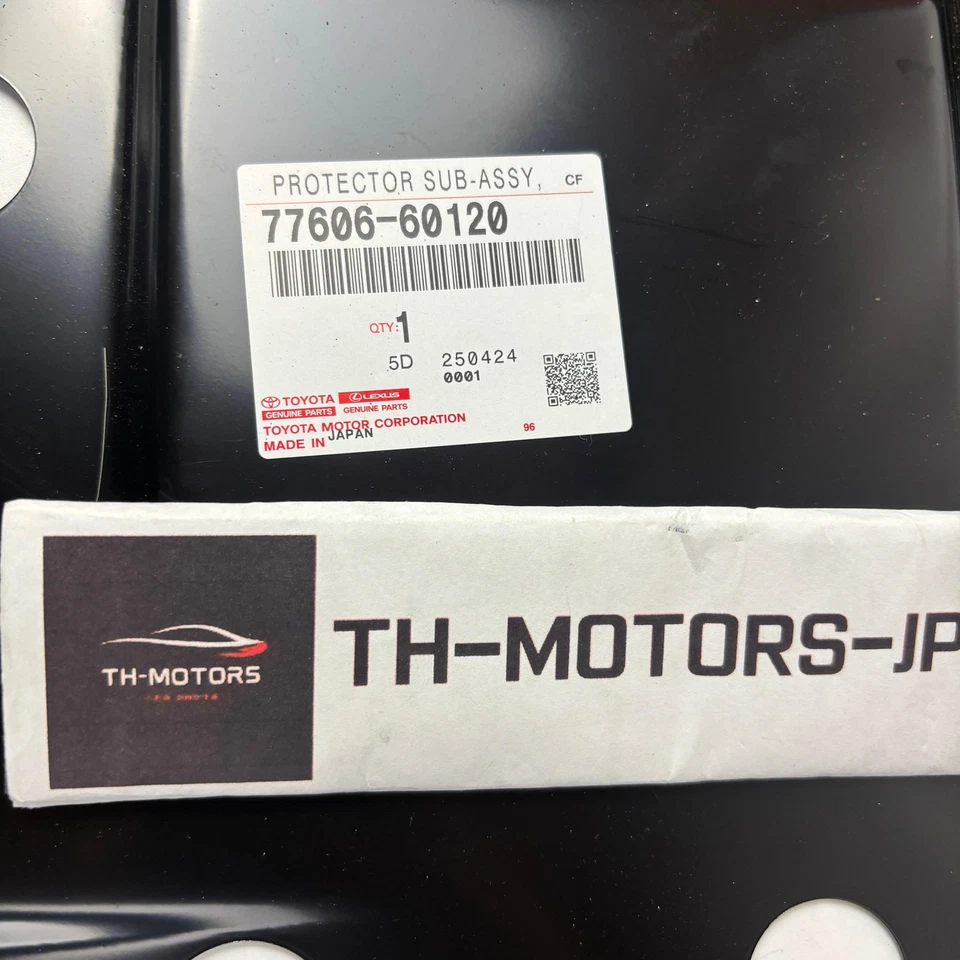 TOYOTA Genuine Land Cruiser LC100 Fuel Tank Protector Shield Cover 77606-60120 - Изображение 2 из 4