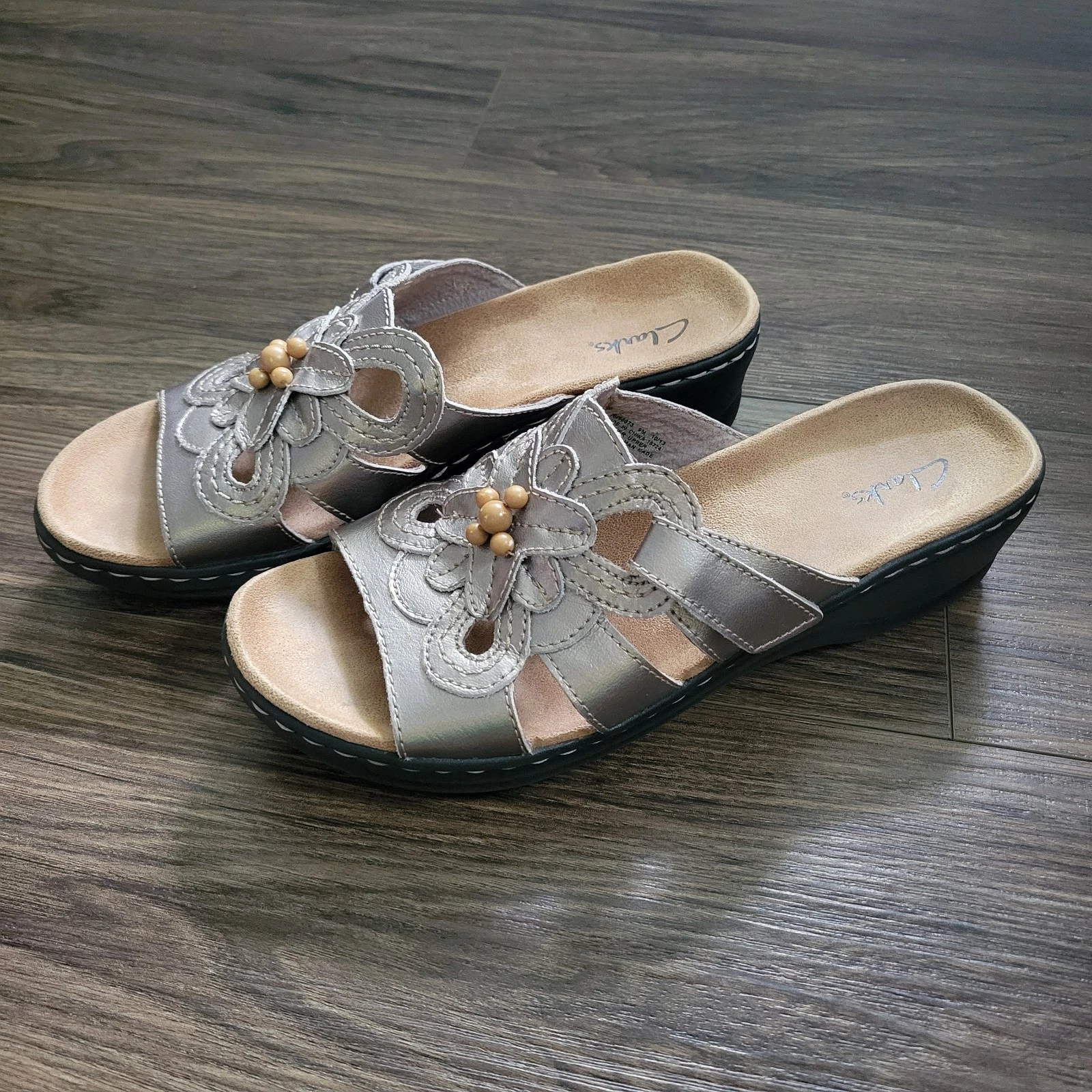 Sandali donna Clarks Lexi Basil peltro 9 perline dettaglio pelle zeppa tacco slide