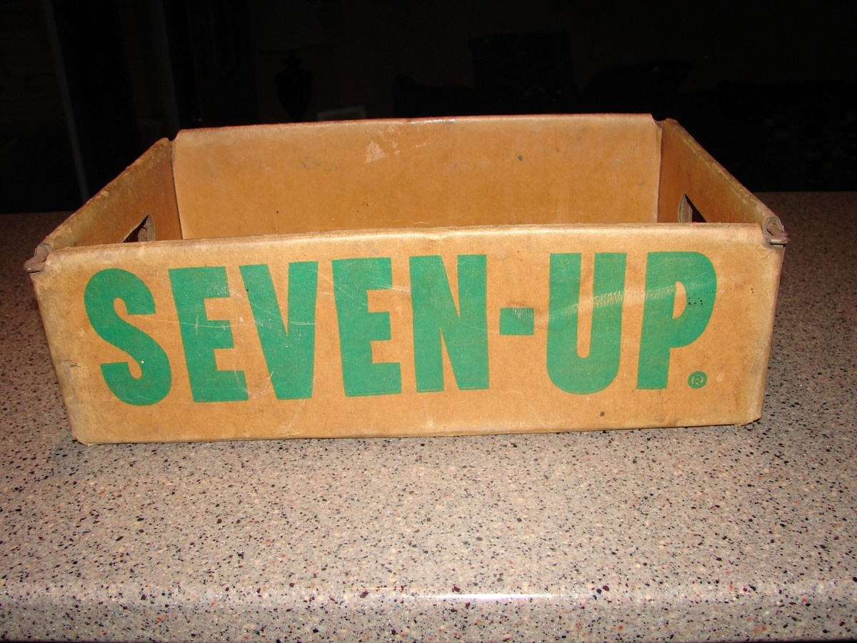 Vintage 1969 Seven Up 7UP Cardboard Advertising Crate Carrier Wire
