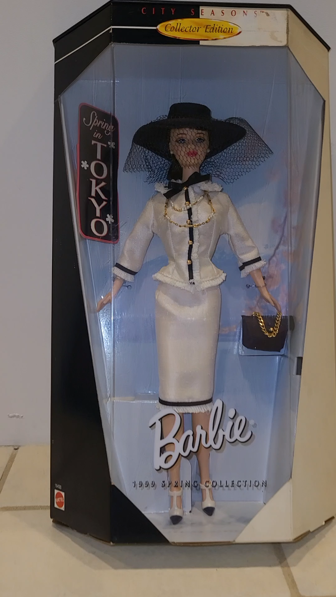 Barbie City Seasons Spring in Tokyo 1999 Collector Edition #19430
