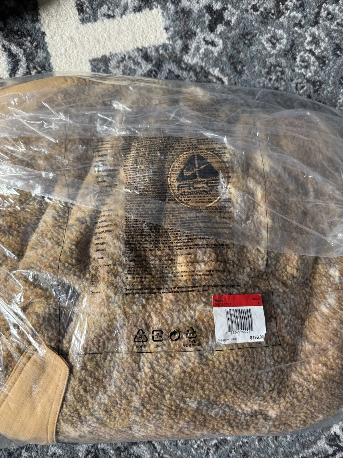 Sweat à capuche polaire Supreme Nike ACG Ninja peau de serpent dorée taille L 