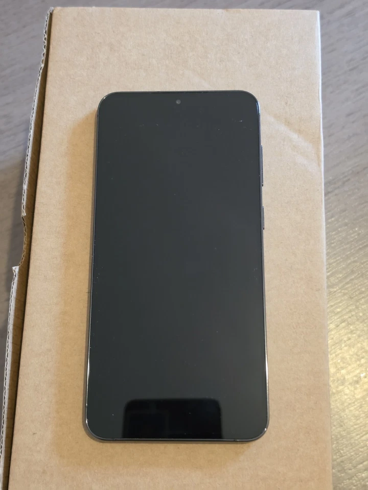 Samsung Galaxy S23+ · 256GB, photo 2 sur 5