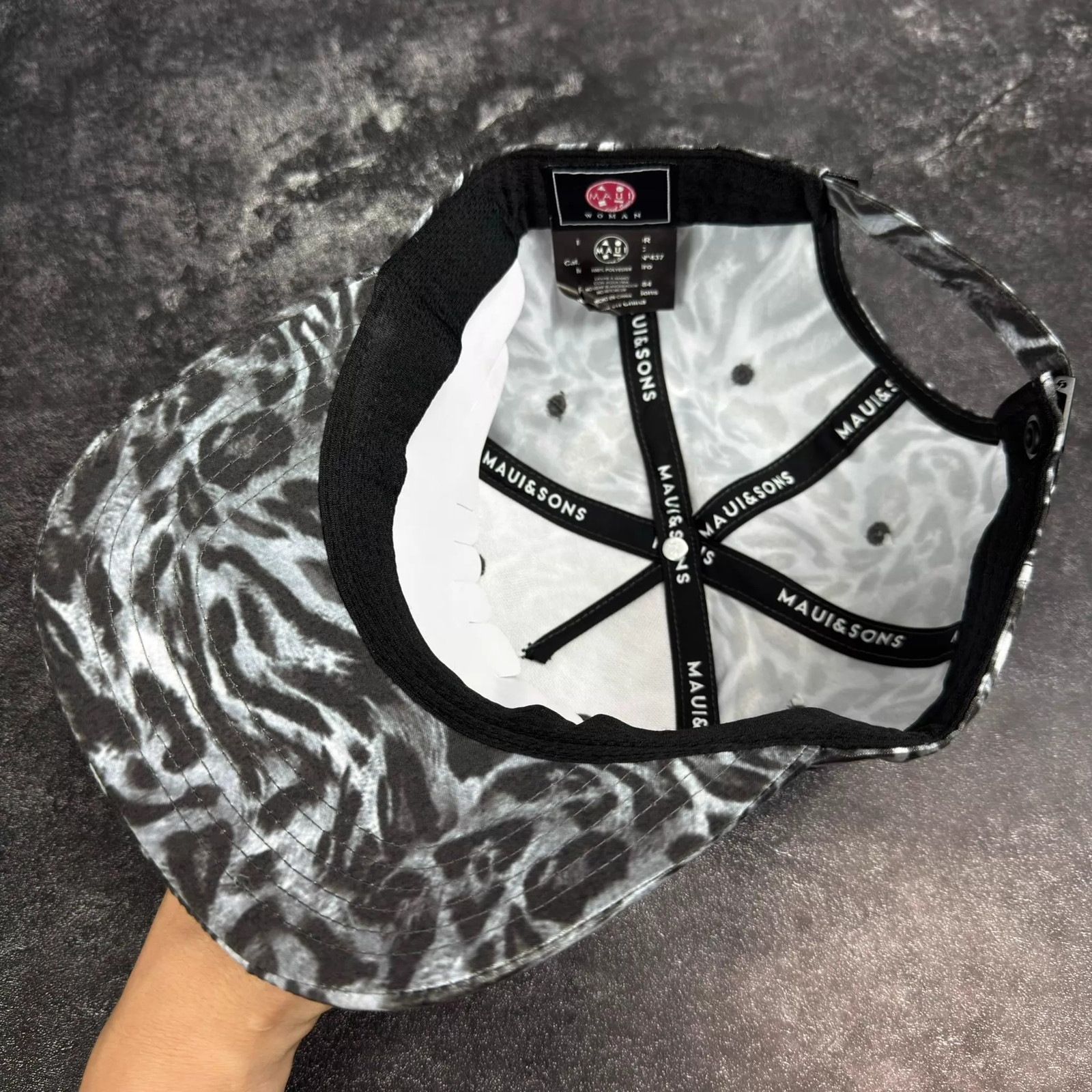 Maui and Sons Abstract Print Baseball Cap Strapback Black OS image 7