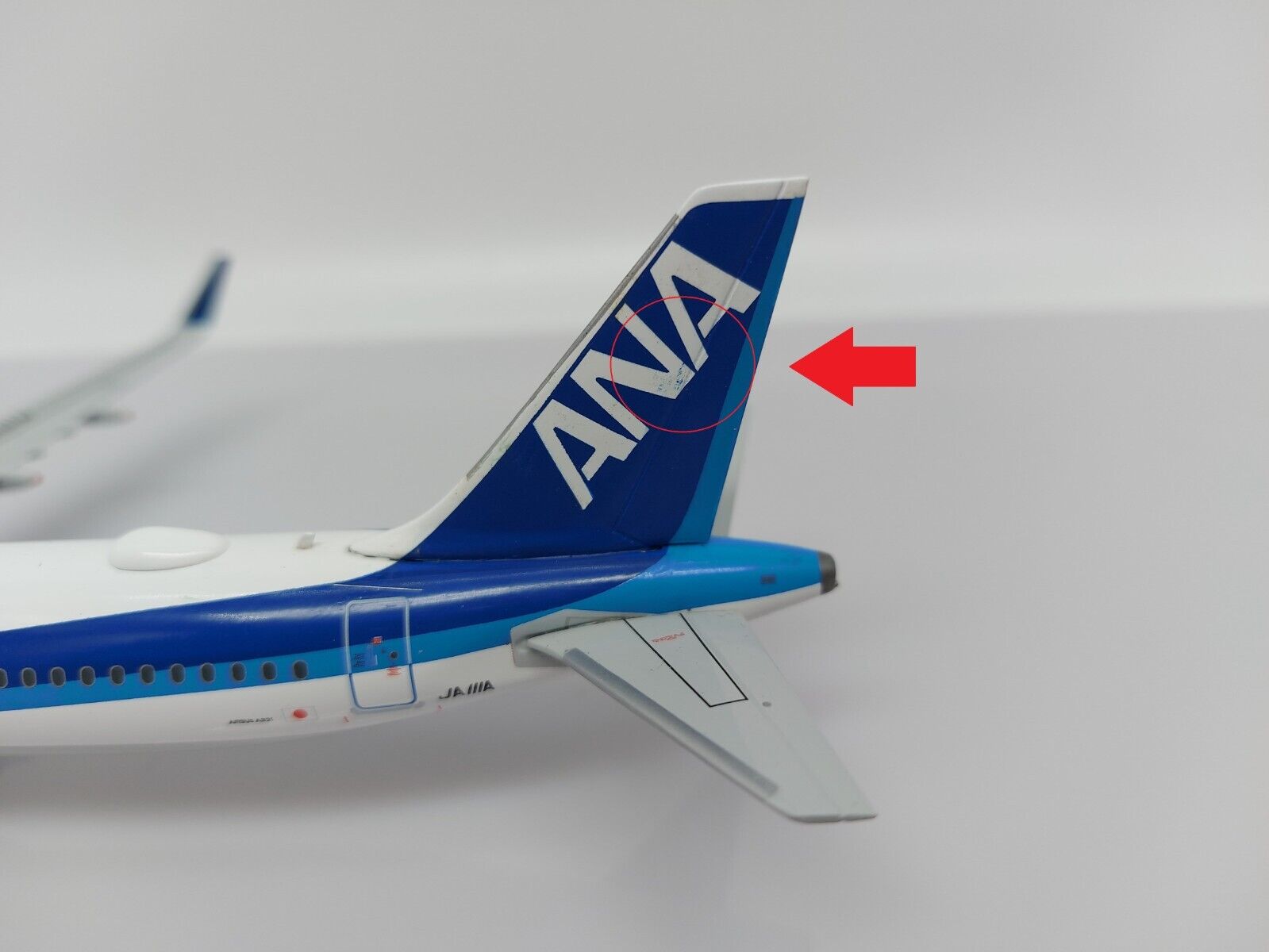 “Damage” ANA A321 Reg: JA111A Scale 1:200 JC Wings Diecast Model XX2418 (HK)