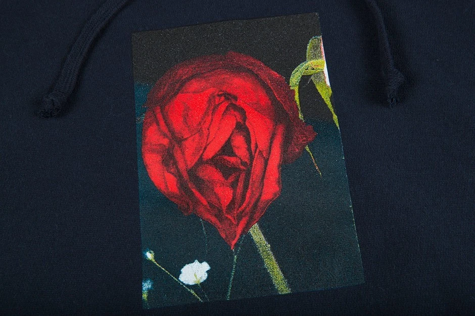 Supreme Araki Rose Hooded Sweatshirt Navy Size Large Hoodie FW16