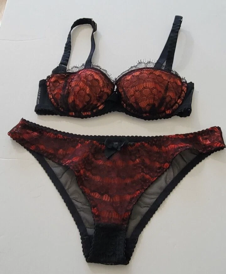 Set De Soutien-gorge Agent Provocateur 32B - Noir Et Rouge - Neuf Sans étiquettes
