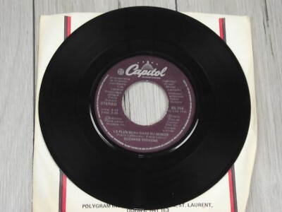 Suzanne Stevens Le Plus Beau Gars du Monde / Les Nuts sont Trop Vinyl 7'' 45 RPM