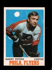 1970-71 O-PEE-CHEE #196 GARRY PETERS EXMT FLYERS *X76893