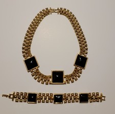 Monet Egyptian Revival Cleopatra Gold Tone Choker Necklace & Bracelet 