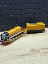 THOMAS & Friends Murdoch Motorized Trackmaster Train W/ Tender