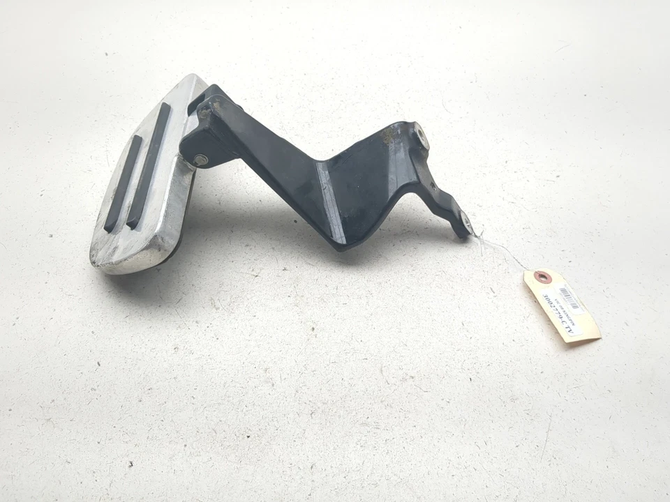 Задняя правосторонняя напольная доска с креплением 04–12 Victory Kingpin - Изображение 2 из 4