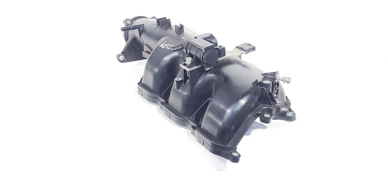 Maserati Levante 2017 Intake manifold