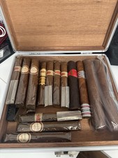 Silver Metal  Cedar Wood Travel Humidor Cigar Case W/ Humidifier-Holds 20