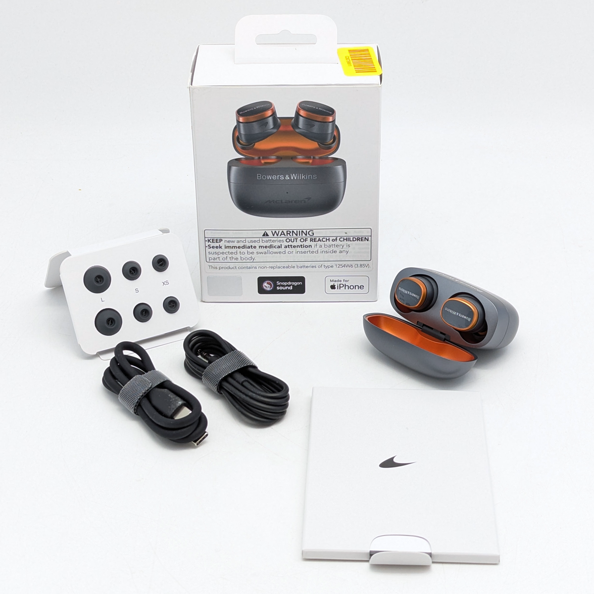 美品！ Bowers & Wilkins Pi8 おまけ付き！ Amazon.com: Bowers & Wilkins Pi8 McLaren Edition Wireless Earbuds