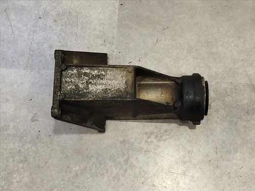 BMW E70 X5 3.0sd, Lagerbock, 31507552539, 31507552540