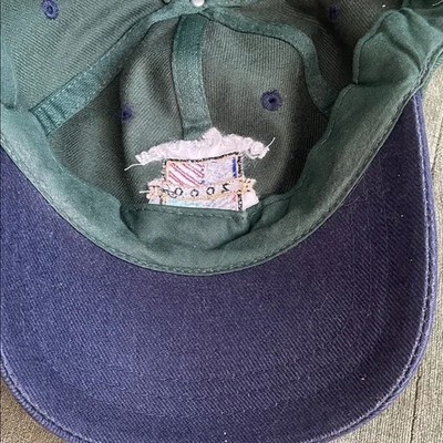Casquette trucker blanche et verte pour femme A Frame Foam Front Miami Surf Club Florida New Era