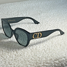 Christian Dior Black Acetate Frame Cat Eye 80711 DDiorF Sunglasses w/ Case/cloth