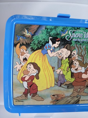 DISNEY'S SNOW WHITE / SEVEN DWARFS PLASTIC LUNCHBOX & THERMOS ALADDIN CO -EXC ++ - Picture 3 of 9