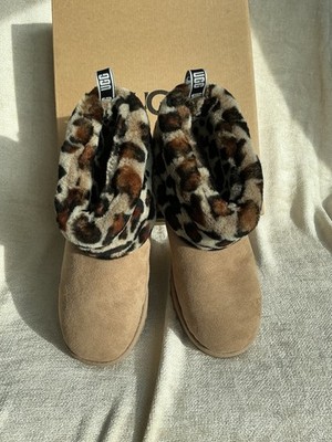 New Ugg Fluff Mini Quilted Leopard Boots Size 7