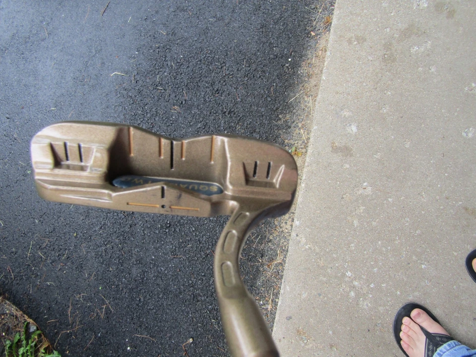 RH 33" Square Two Kathy Whitworth Monogram Series II Putter w/ Graphite Shaft - Image 4 of 4