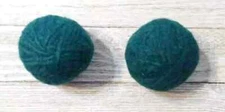 natural reusable wool dryer laundry balls fabric softener handmade green 2pc