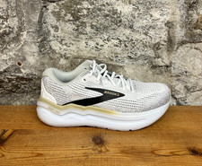 BROOKS GHOST MAX 2 MENS 110431 1D 125 White/Pelican/Oyster Size 8.5 NEW IN BOX