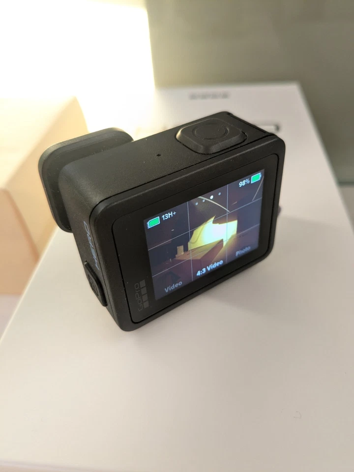 GoPro HERO 4K Action Camera With 512GB SD Card - Image 2 of 4