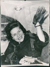 Lady Bird Johnson White House Gates President Wife Historic Vintage Photo 6x8