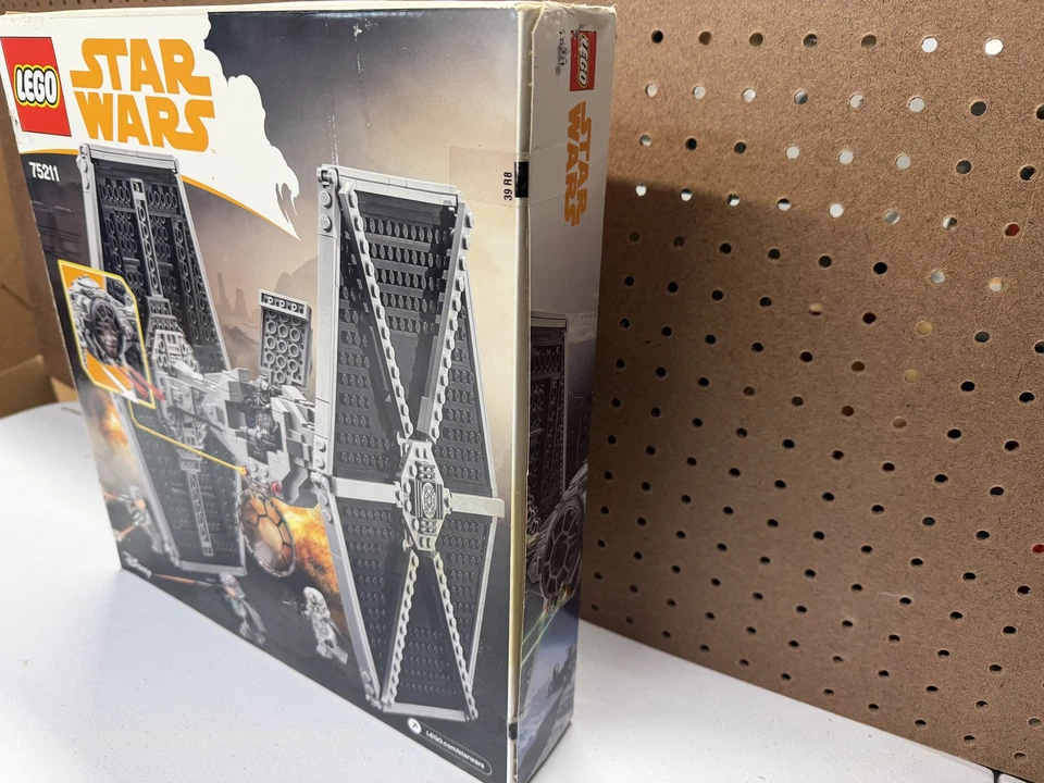 LEGO Star Wars Imperial TIE Fighter 75211 New In Factory Sealed Box - Image 3 of 4