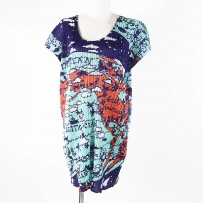 PLEATS PLEASE ISSEY MIYAKE Ocean World