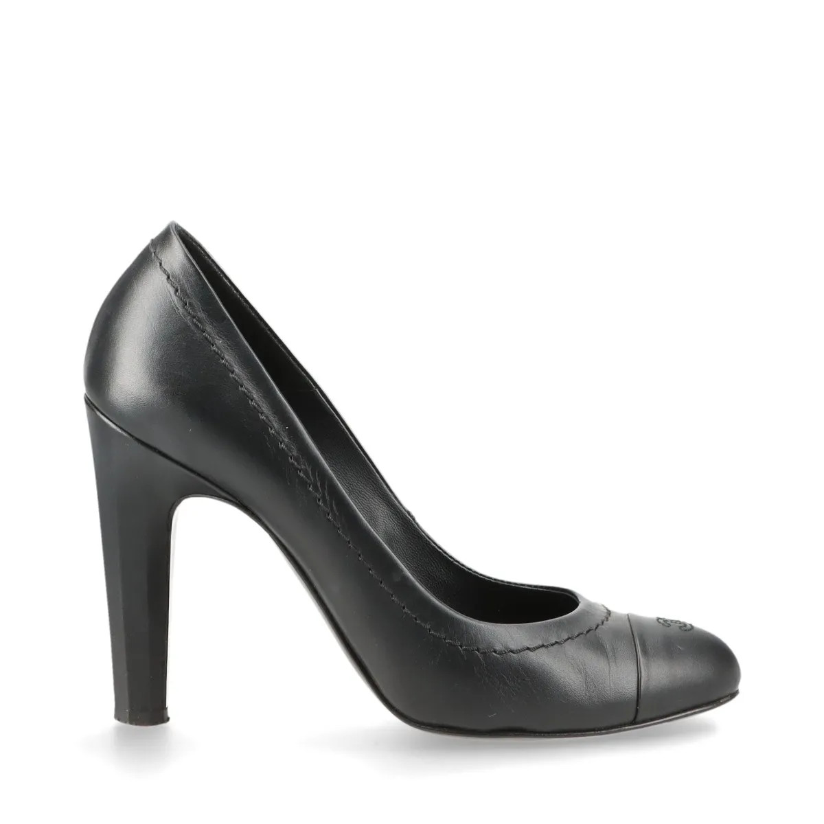 Chanel Coco Mark 11A Leather Pumps 36 Ladies' Black G27870 Heels and toes have s thumbnail 3