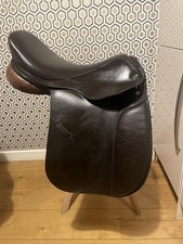 17? Invicta Working Hunter Saddle. Wide fit