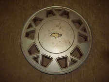 89 90 91 Chevrolet Corsica Hubcap Rim Wheel Cover Hub Cap 14" OEM USED 3149B