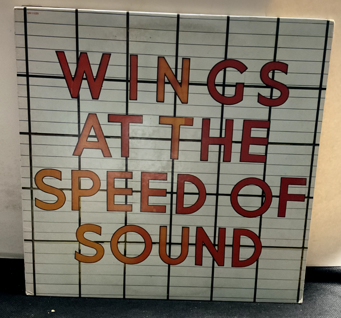 洋楽 PAUL AND WINGS At The Speed Of Sound Paul McCartney & Wings - At The Speed Of Sound - Amazon.com