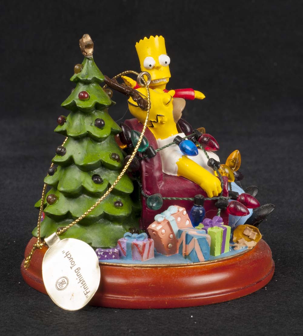Simpsons Bradford Finishing Touch Illuminated Christmas Ornament