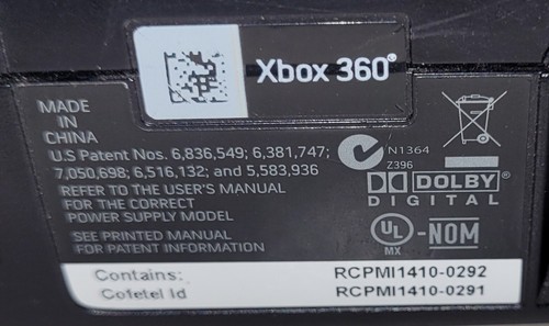 Microsoft XBOX 360 Matte Black Slim S 320GB System console VG cnd tested 4/2/11 - Picture 3 of 4