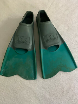 TYR Crossblade Training Fins Shoe Size 11-13 Juniors / Youth 30-33