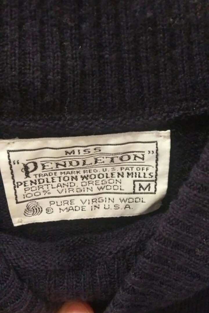 Vintage Pendleton Pullover Sweater - image 4