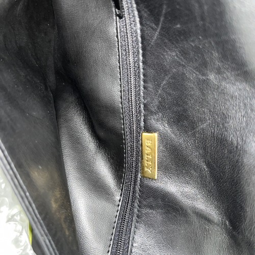Bally Handbag Black Patent Weave Kelly VERY Rare from the Sixties Shld Strap - Picture 10 of 13