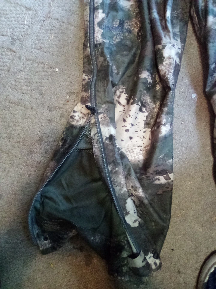 Cabelas Camo Jacket & Pants - Image 3 of 4