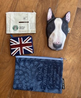 A Lot Of Four Coin Purse/Change Purses Beaded Starbucks Literature