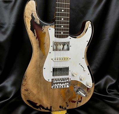 Factory Relic style Sunburst ST Electric Guitar HSH PickupTremolo Bridge Chrome