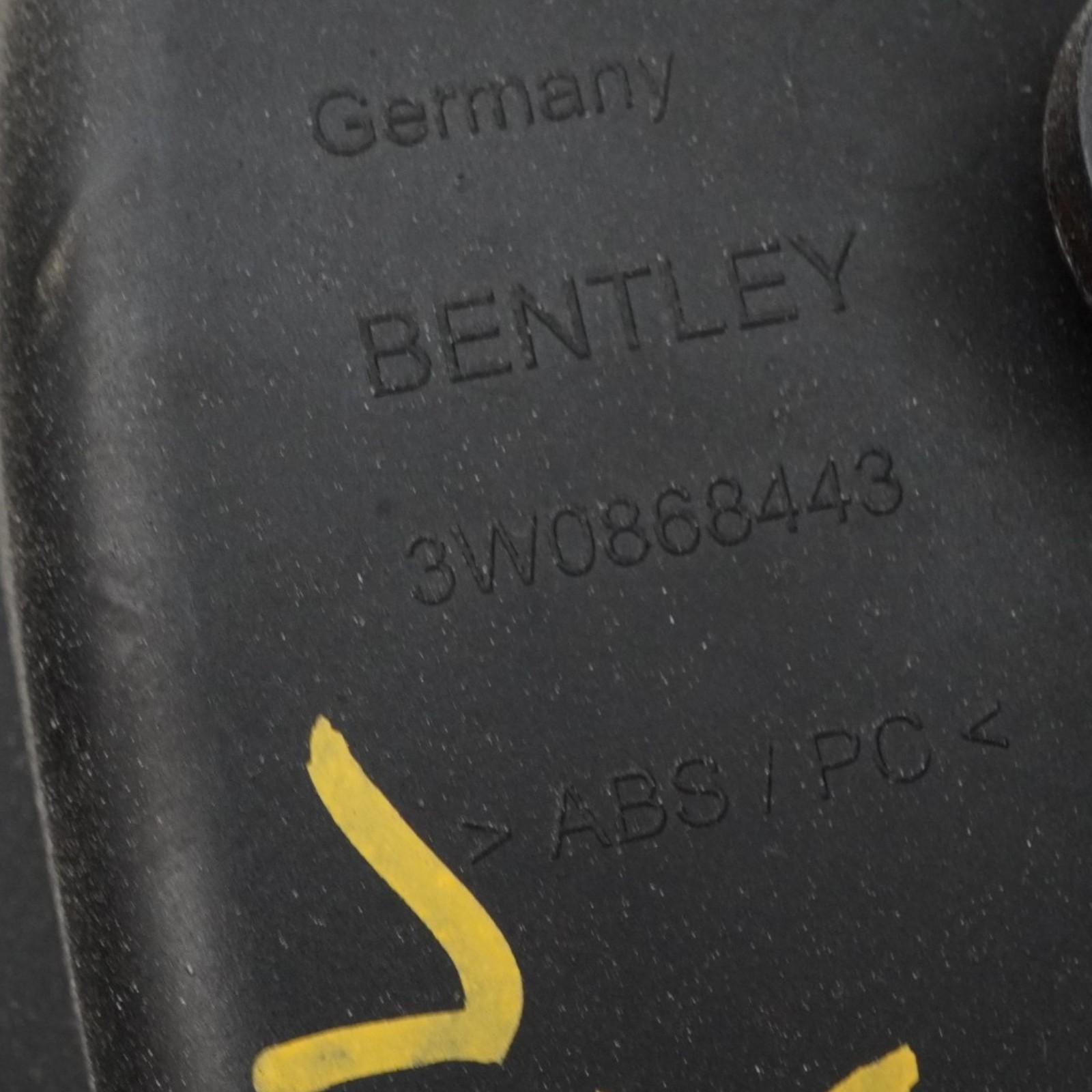 Bentley Continental GT 2003-2012 Front Left Lower Kick plate P/N 3W0868443