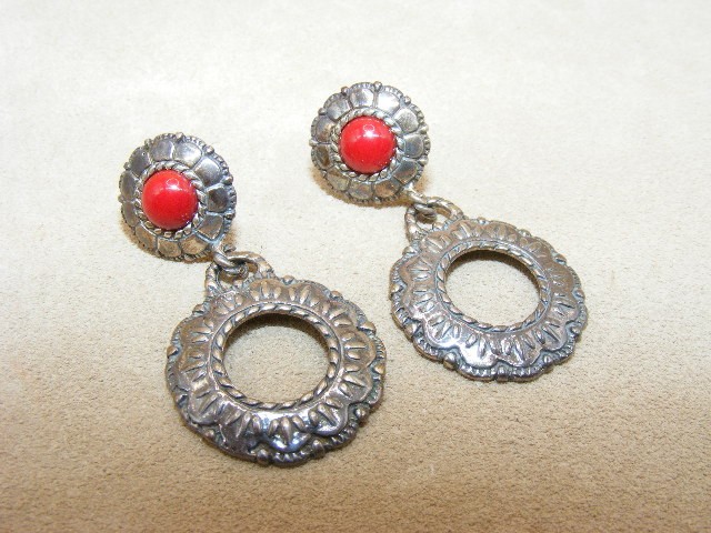 CAROLYN POLLACK / Relios ~ Sterling Silver and Coral Dangle Earrings