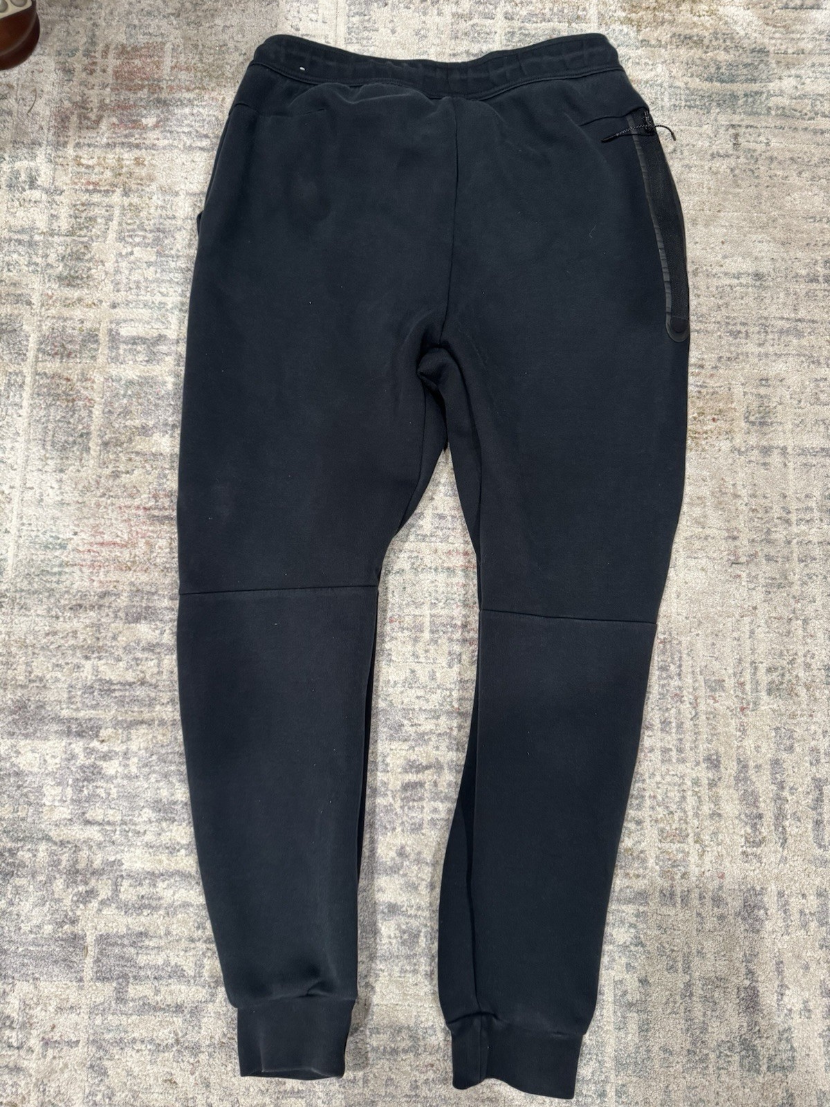 Nike Tech Pants Men’s Large Black Atheltic Sportswear Casual Running Jogger