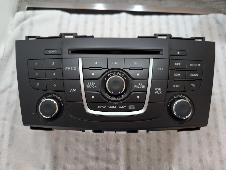 Mazda 5 CW Radio (CG25 66 R90) - Bild 3 von 4